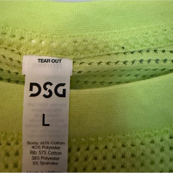 DSG Performance Wear Tanktop NWT - Picture 4 of 5